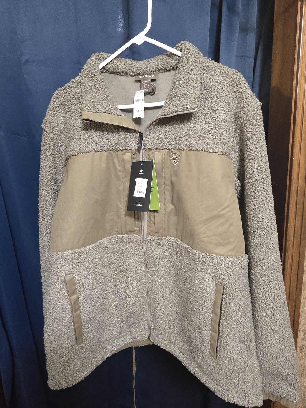 Ariat Large Men's Taupe Sherpa Jacket with Reinforced Panels